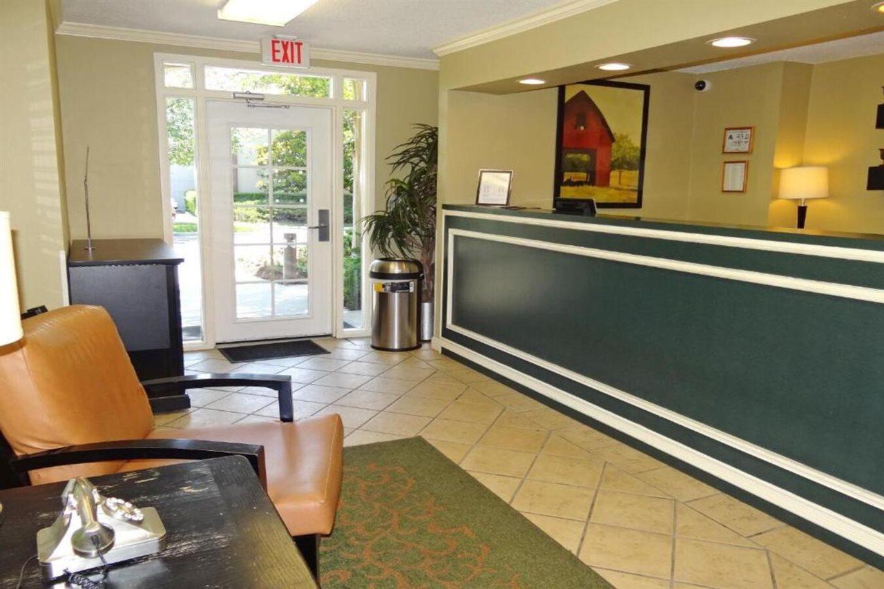 Extended Stay America Select Suites - Durham - University - Ivy Creek Blvd Exteriér fotografie