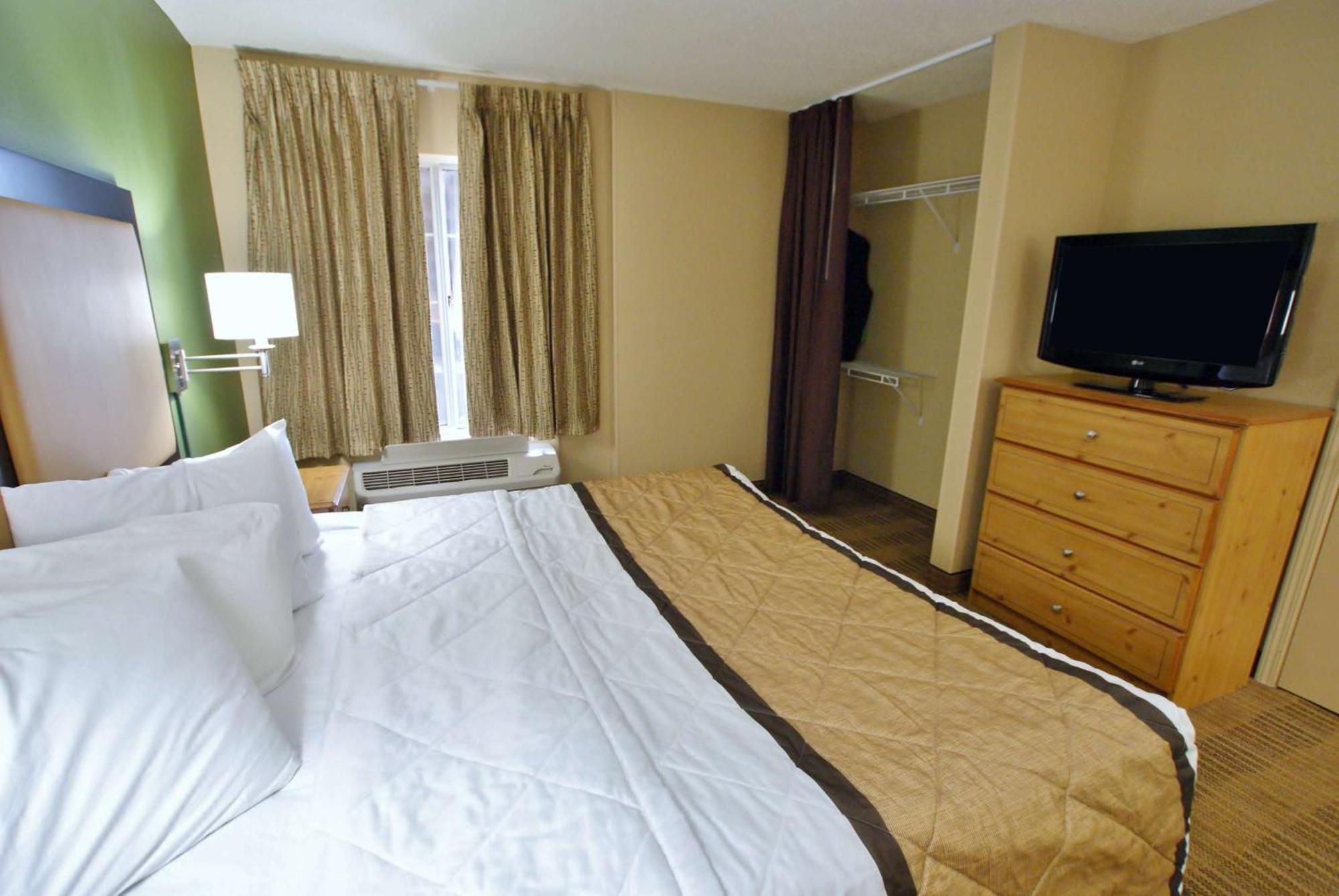 Extended Stay America Select Suites - Durham - University - Ivy Creek Blvd Exteriér fotografie