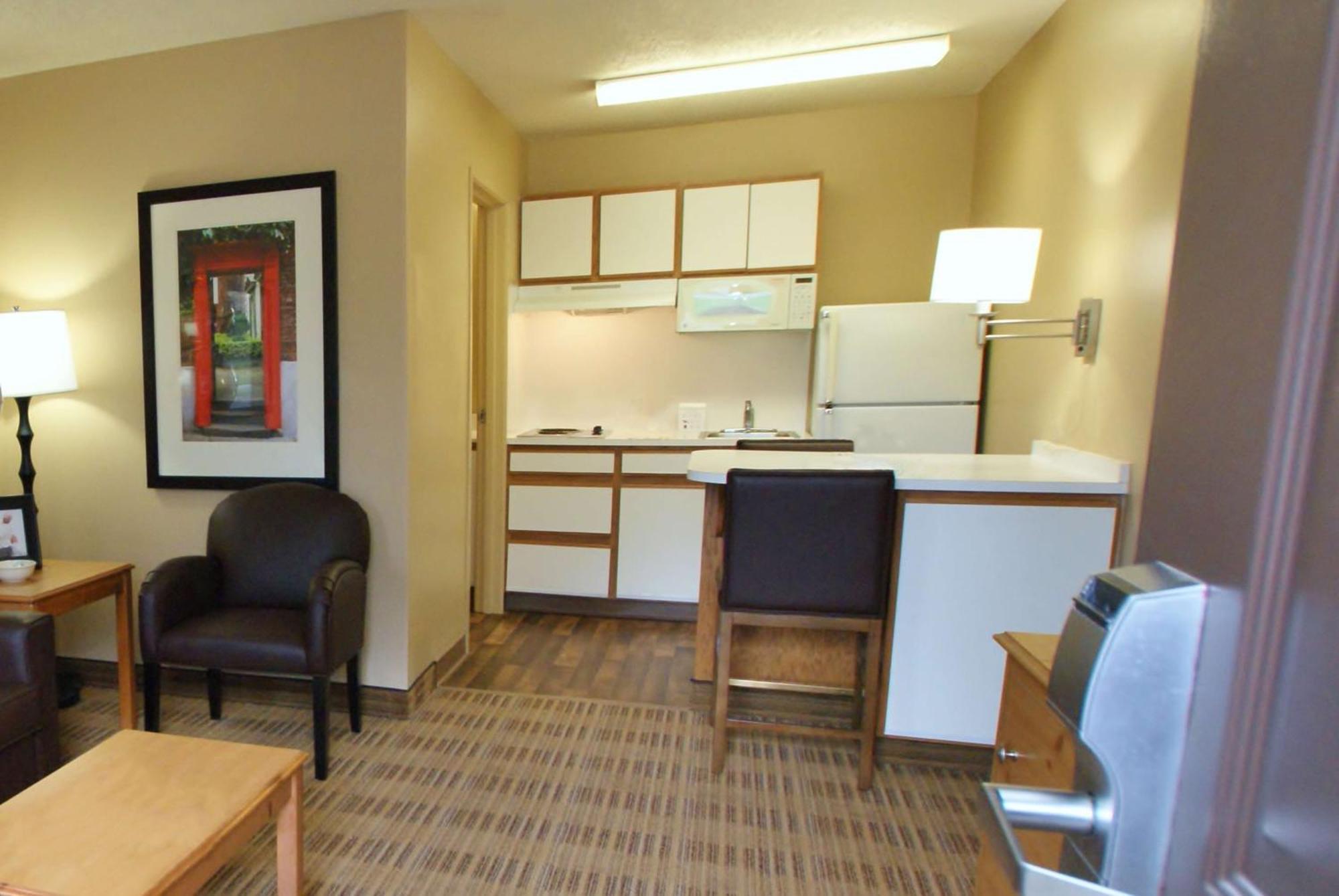 Extended Stay America Select Suites - Durham - University - Ivy Creek Blvd Exteriér fotografie