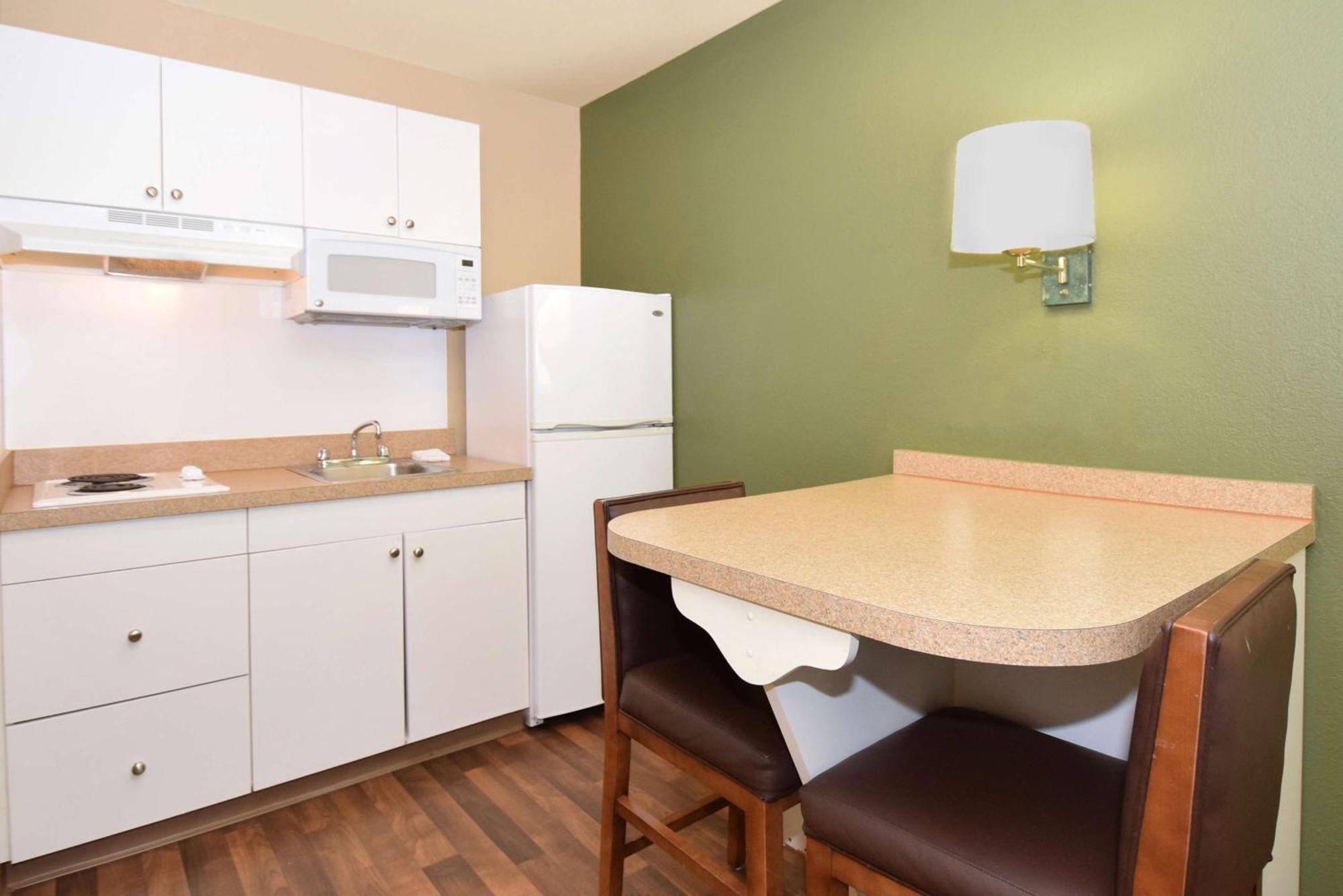 Extended Stay America Select Suites - Durham - University - Ivy Creek Blvd Exteriér fotografie