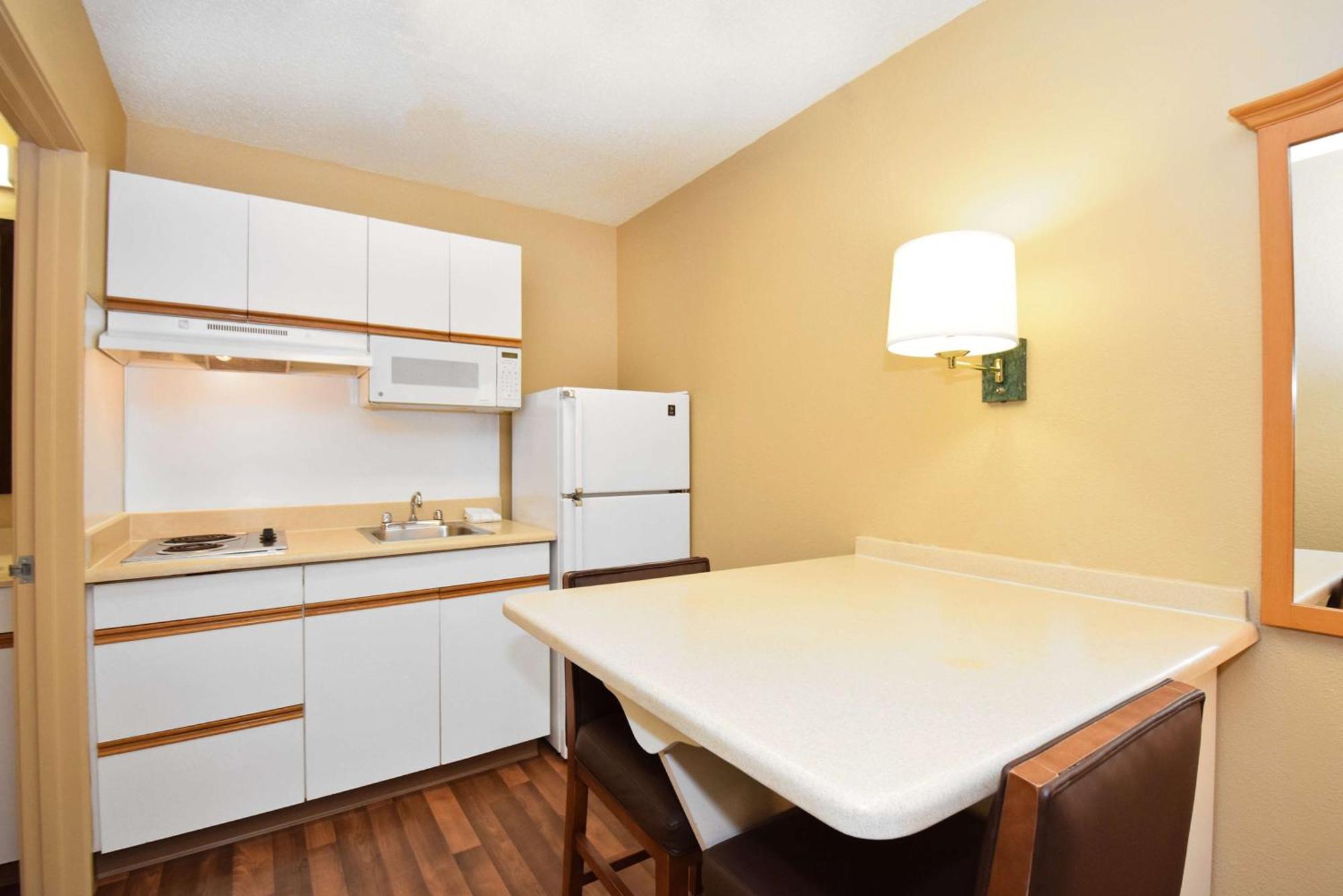 Extended Stay America Select Suites - Durham - University - Ivy Creek Blvd Exteriér fotografie