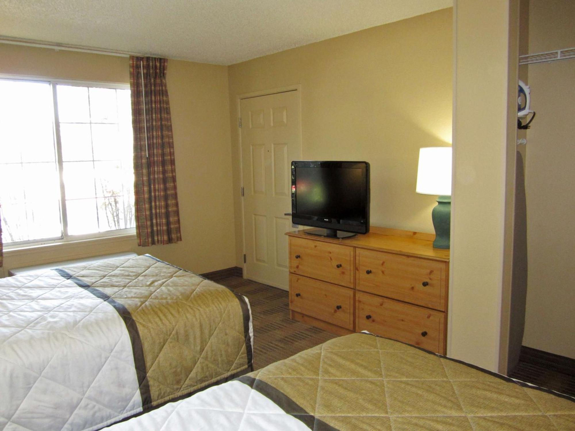 Extended Stay America Select Suites - Durham - University - Ivy Creek Blvd Exteriér fotografie