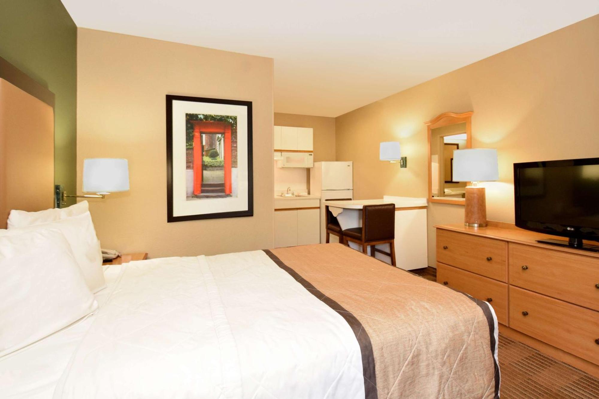 Extended Stay America Select Suites - Durham - University - Ivy Creek Blvd Exteriér fotografie