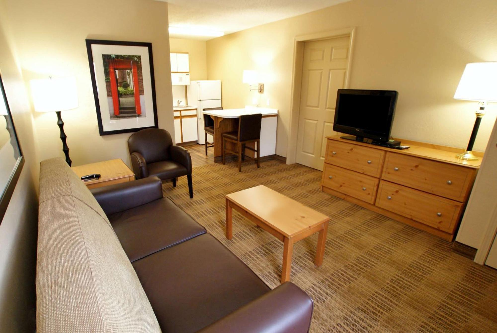 Extended Stay America Select Suites - Durham - University - Ivy Creek Blvd Exteriér fotografie